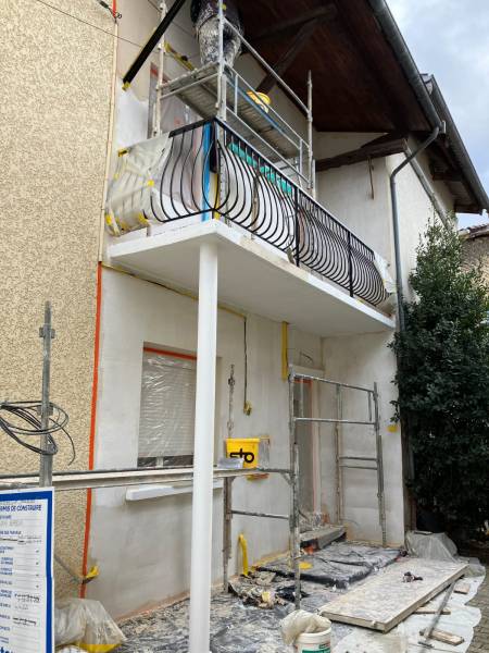 Ravalement de façade à Bourgoin Jallieu près de Lyon