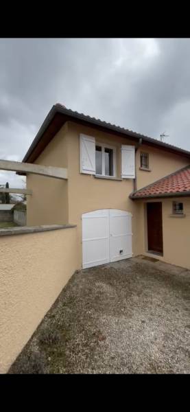 Remise en peinture des façades d'une maison située à Caluire et Cuire proche de Lyon