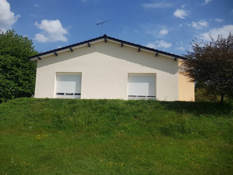 Isolation des façades d'une maison situé à Tignieu Jameyzieu dans l'est Lyonnais